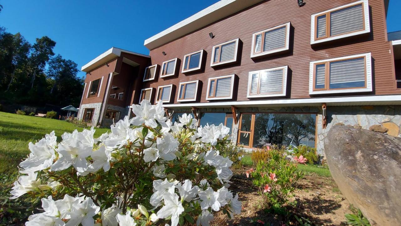 Hotel Lodge Las Cascadas Puerto Clocker Exterior photo